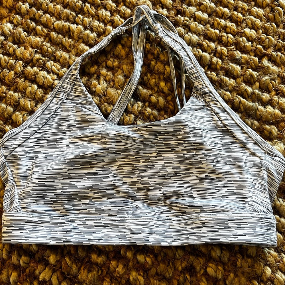 Stylish Gray Sports Bra for Women